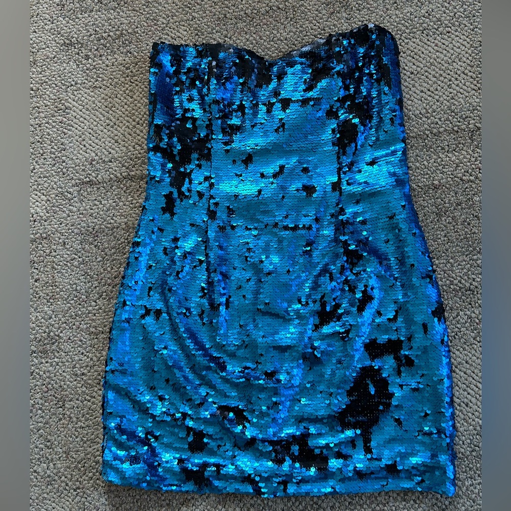 Strapless Mini Dress Juniors Size 11 Sequin Color Changing Blue and Black